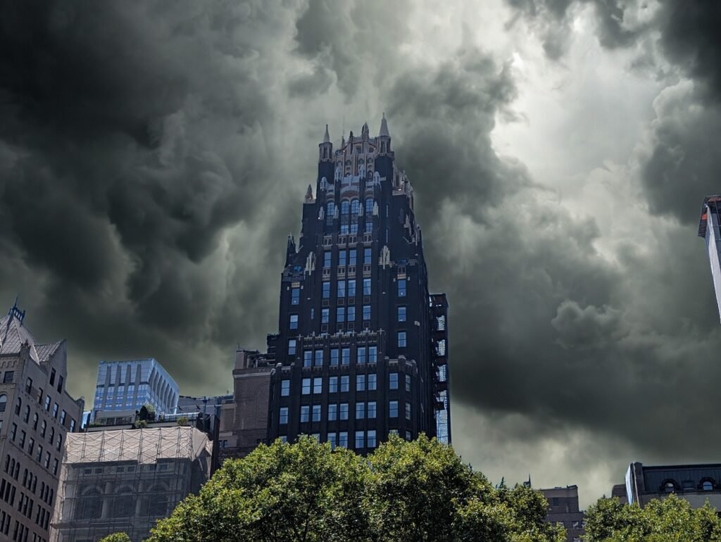 1724755273 278 کارکرد هوش مصنوعی جنجالی تشکیل عکس پیکسل 9 را ببینید