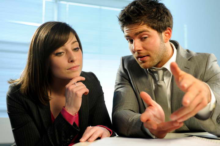 چطور با مطمعن به نفس سخن بزنیم؟_دریای تکنولوژی 16 چگونه با اعتماد به نفس حرف بزنیم