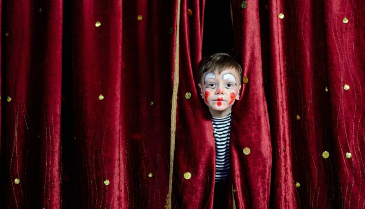 ۱۵ بازی برای کنترل خشم کودکان؛ چطور به کودکمان مدیریت خشم را آموزش دهیم؟_دریای تکنولوژی 13 1758766661 118 ۱۵ بازی برای کنترل خشم کودکان؛ چطور به کودکمان مدیریت